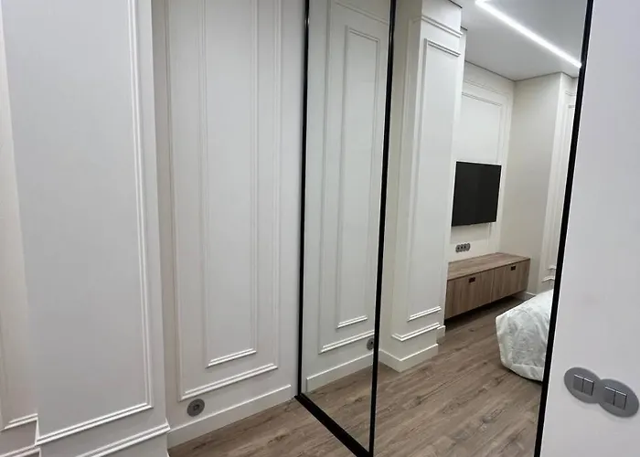 Apartment Aquamarine Luxury 290 Odesa